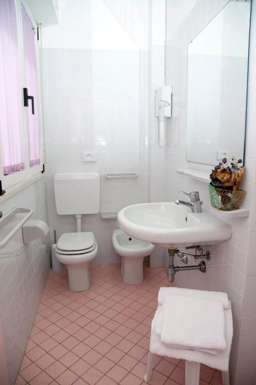 Double Room Spa Bath